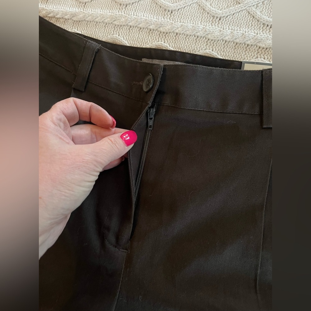 Ann Taylor NEW Dark Brown Dress Shorts Women’s Size 8 - Picture 11 of 12